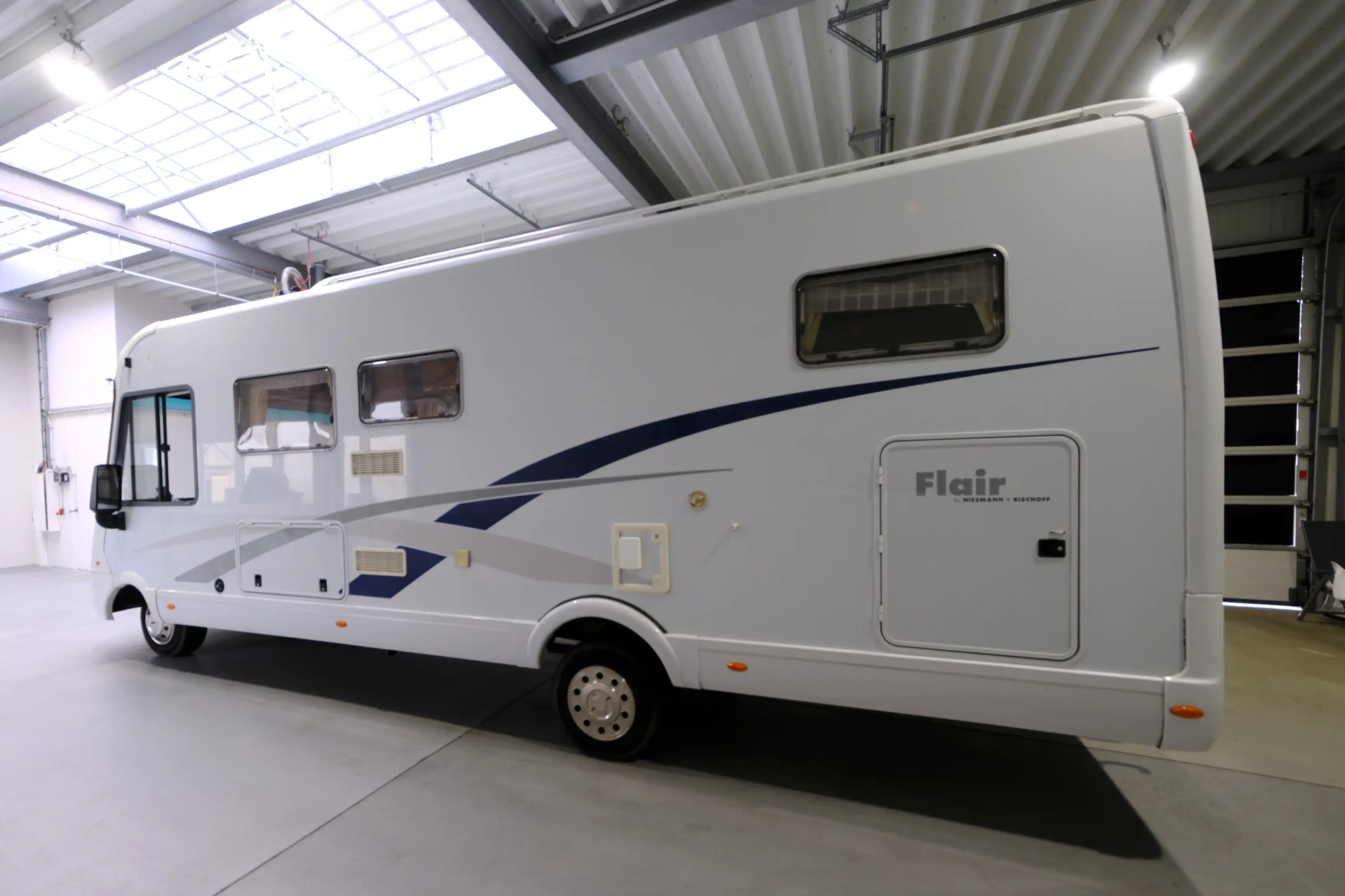 NIESMANN + BISCHOFF Flair I 8000 Automatik